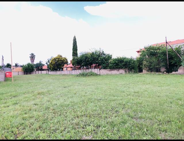 4,124M² VACANT LAND FOR SALE IN SONNEVELD